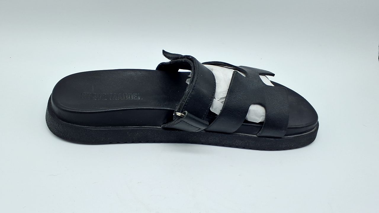 Steve Madden Women's Mayven Slide Sandal, Black Leather, 7 - Image 2