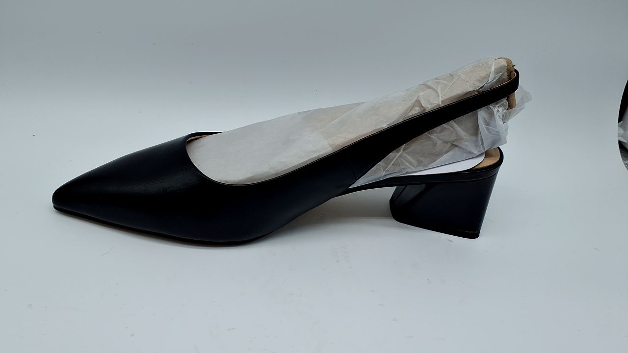 Franco Sarto Womens Racer Slingback Low Block Heel Pointed Toe Pump, Black, 9.5 Wide - Image 2