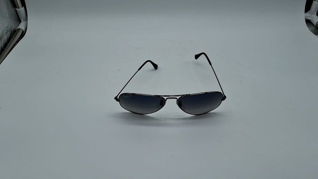 Ray-Ban RB3025 Classic Aviator Sunglasses, Gunmetal/Polarized Blue Gradient Grey, 58 mm - Image 1