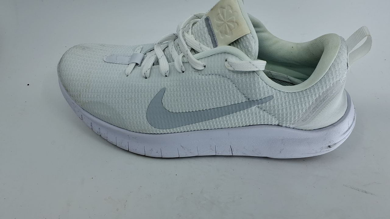 Nike Flex Experience Run 12 Women's Shoes White/Pure Platinum : 7.5 M, Textile - Image 1