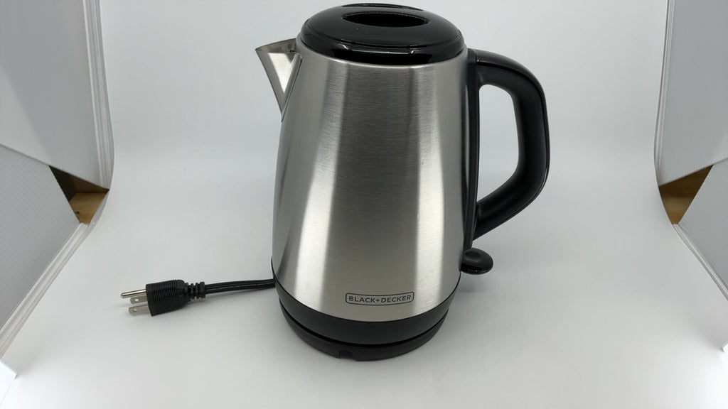 BLACK+DECKER 1.7L Cordless Electric Kettle, KE1700SD, Rapid Boil, Auto Shutoff, Stainless Steel - Image 8