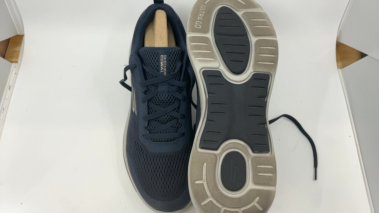Skechers Men's Gowalk Arch Fit-Athletic Workout Walking Shoe with Air Cooled Foam Sneaker, Navy/Gold, 13 - Image 4