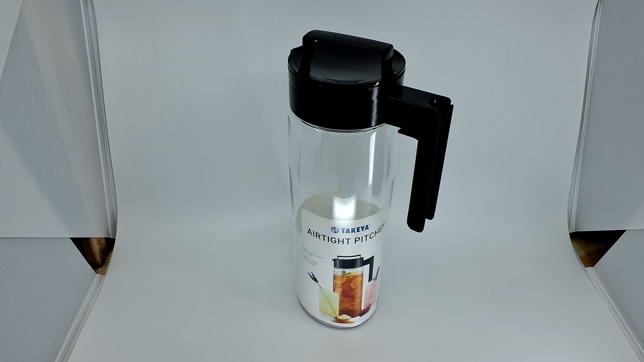 Takeya Patented and Airtight Pitcher Made in the USA, BPA Free, 2 qt, Black - Image 6