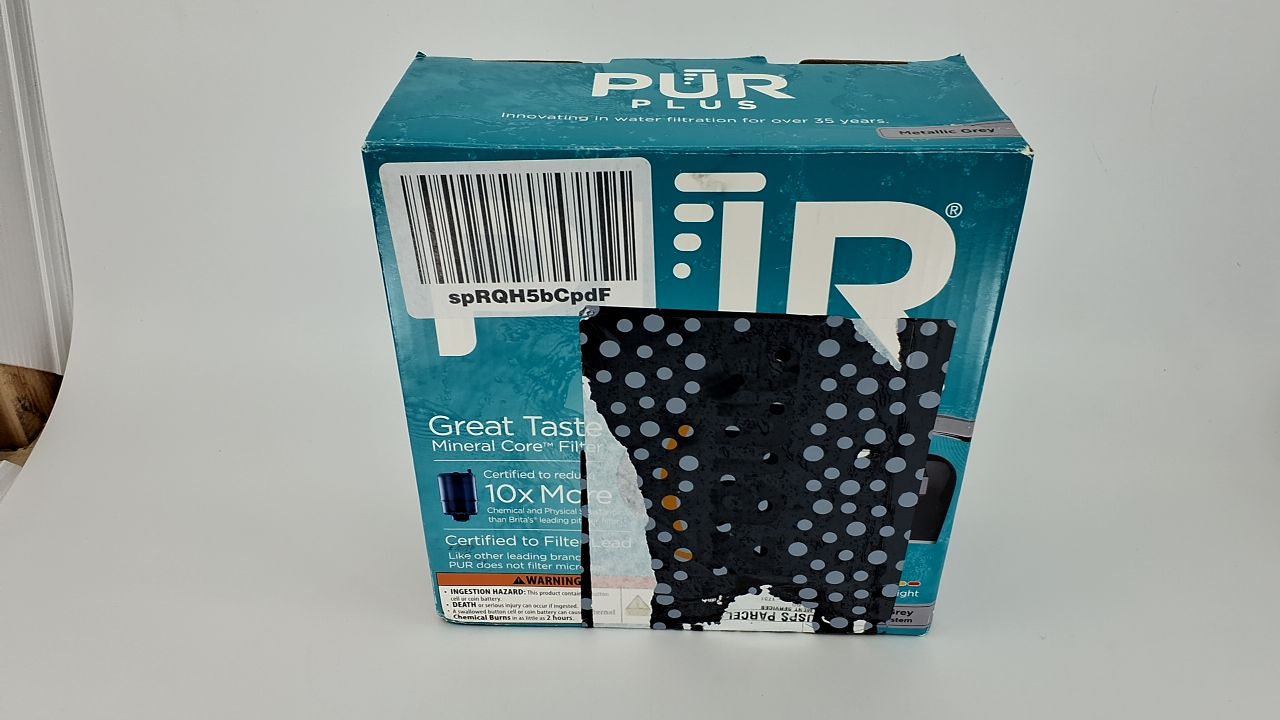 PUR Plus Horizontal Faucet Mount Filtration System with 3-in-1 Lead Reducing Filter, Water Filter for Sink, Lasts 100 Gallons, Compatible with Sinks with External Aerators, Metallic Grey - Image 3