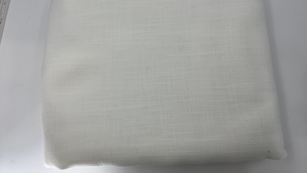 Laura Ashley Harper Luxuriously Smooth Fabric Tablecloth for Formal or Casual Dining, Holiday, Banquet, Wedding or Party, 60" x 120", White - Image 6