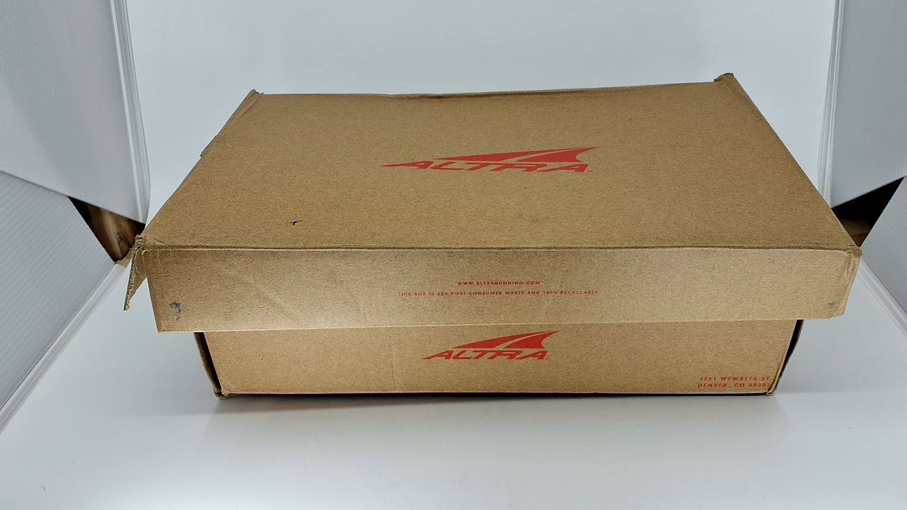 ALTRA Men's Lone Peak 9 Trail Running Shoe, Maroon, 12