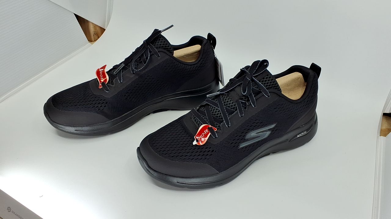Skechers Men's Go Walk Arch Fit Idyllic Sneaker, Black, 9