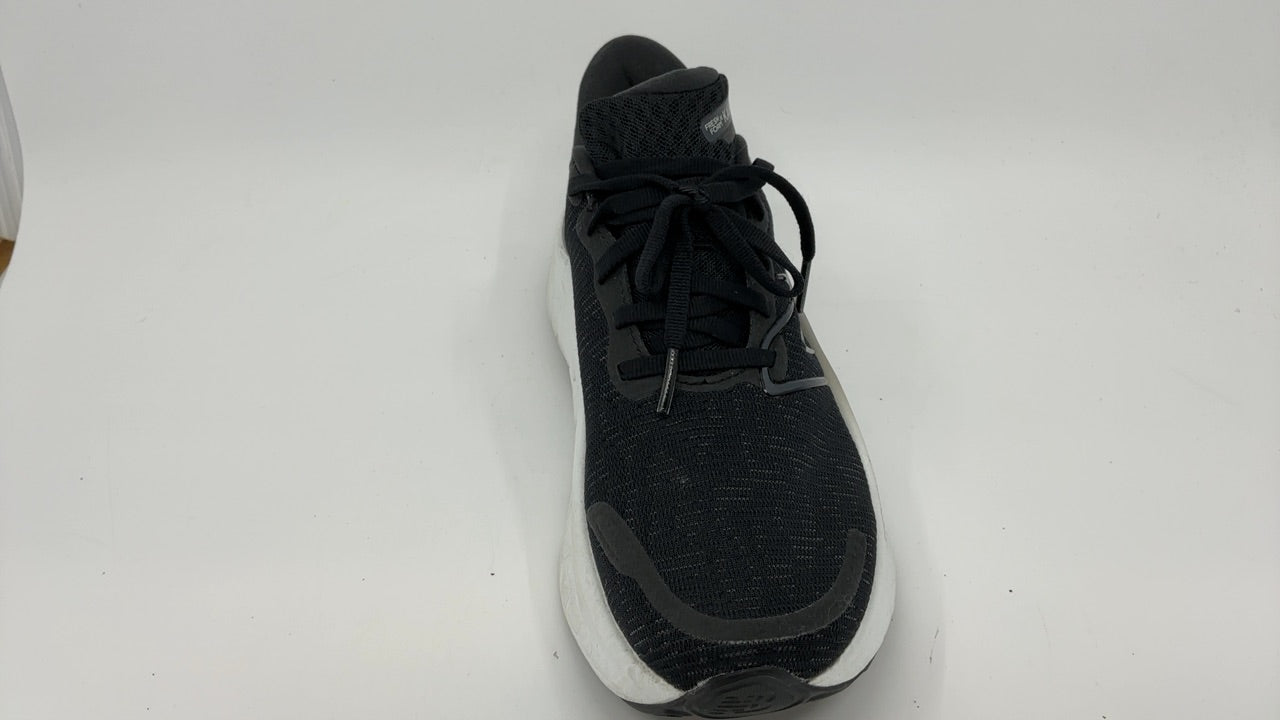 New Balance Women's Fresh Foam X Kaiha Road V1 Running Shoe, Black/Phantom/Silver Metallic, 6.5 - Image 4