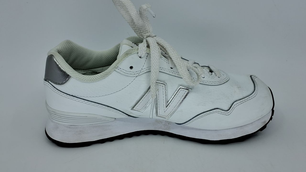 New Balance Women's 515 V3 Sneaker, White/Silver, 7.5 W - Image 2