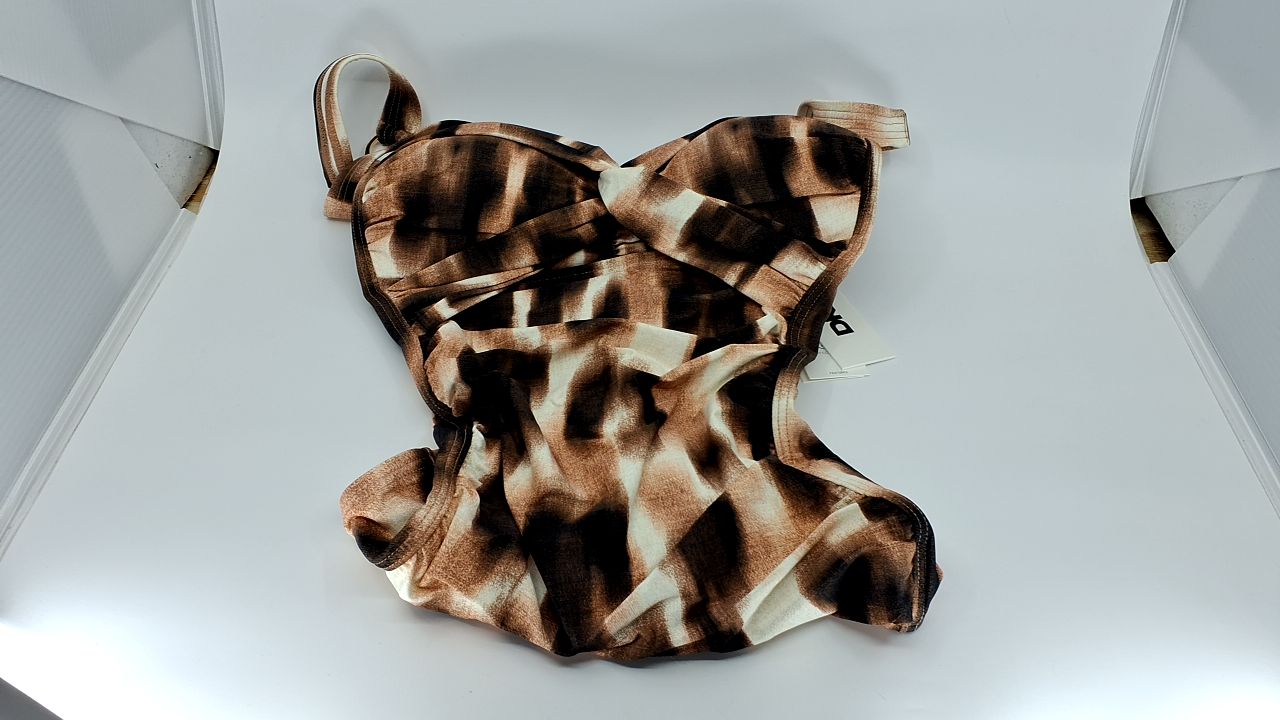 DKNY Women's Sweatheart Neckline One Piece Swimsuit with Tummy Control, Leopard, Large - Image 6