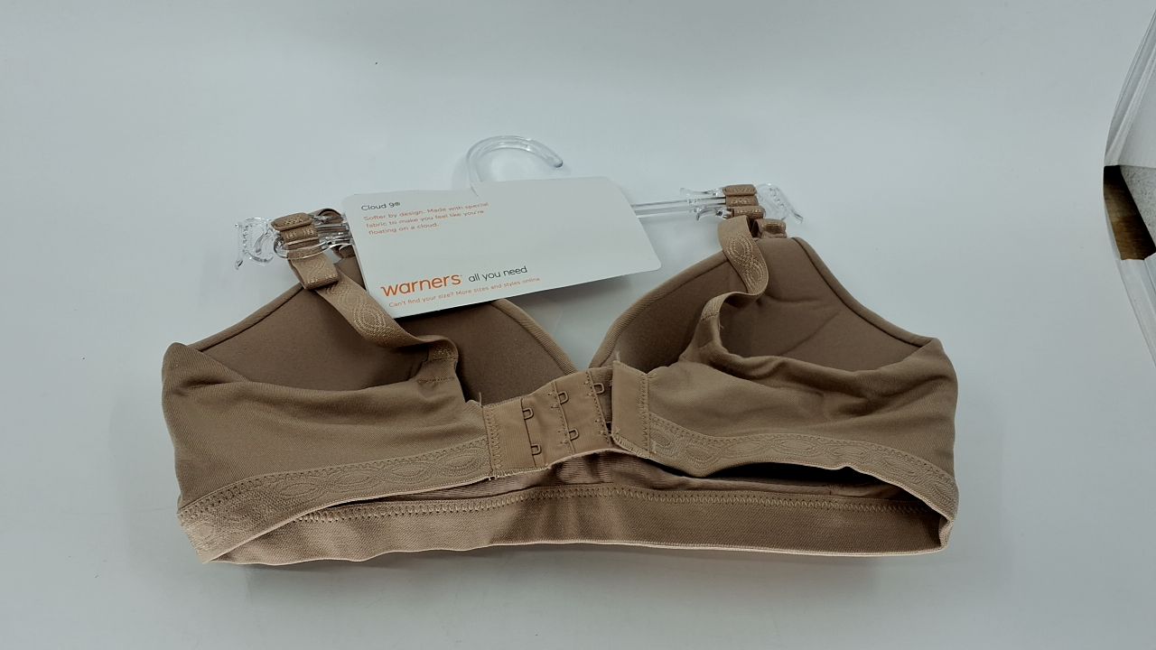 Warner's Women's Cloud 9 Super Soft Wireless Lightly Lined Comfort Bra 1269, Toasted Almond, 32C - Image 4