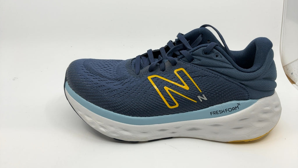 New Balance Men's M840FCE Running Shoe, Vintage Indigo/Ginger Lemon/Chrome Blue, 9 Wide - Image 6
