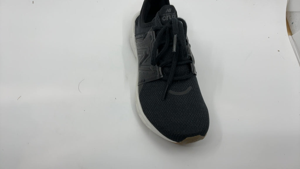 New Balance Women's Fresh Foam X Cruz V3 Running Shoe, Black/Blacktop/Gum 020, 7 M - Image 3