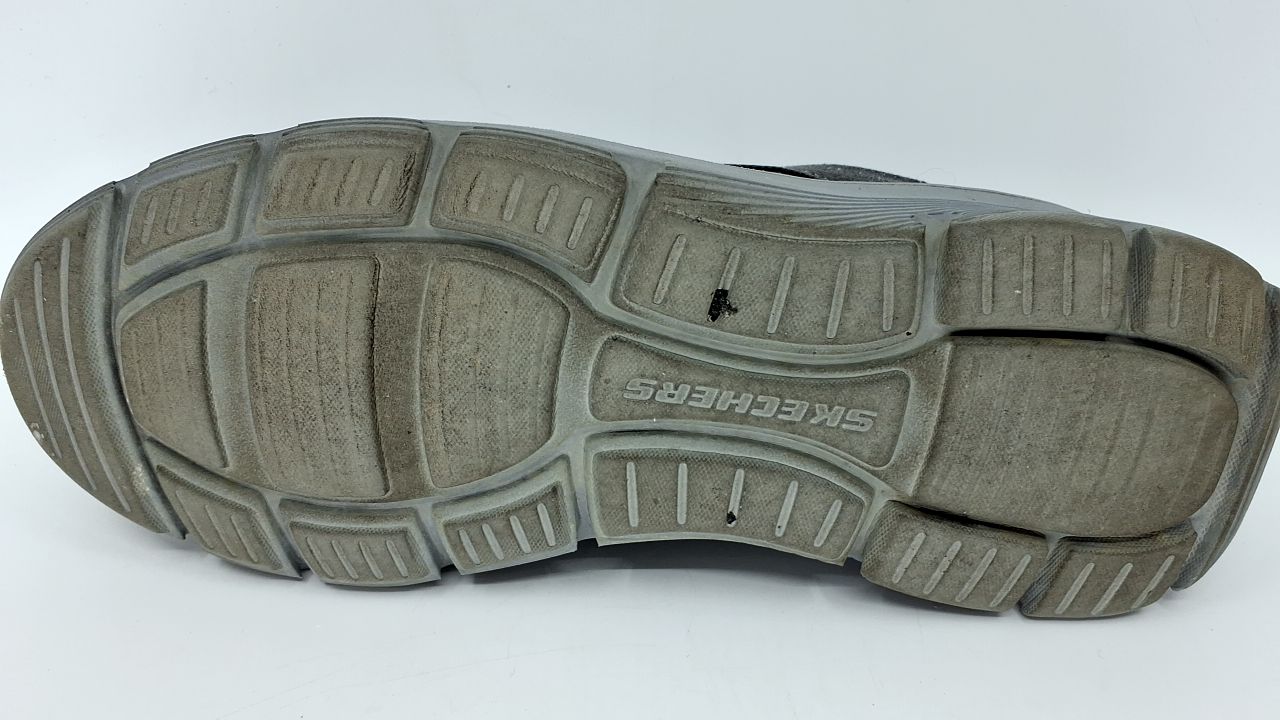 Skechers USA Men's Men's Arch Fit Garza-Thaddeus Bungee, Char (Charcoal), 10 - Image 4