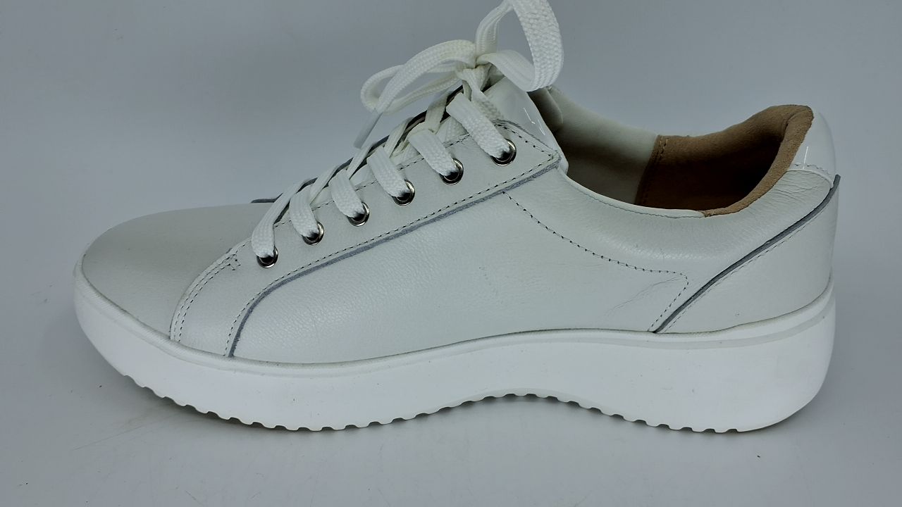 Vionic Women's Kearny Lace Up Sneaker, White Leather, 9.5 Wide - Image 7