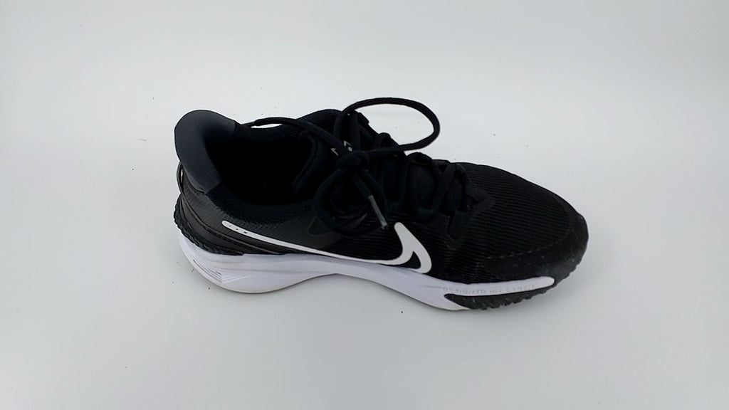 Nike Flex Runner 2 (Big Kid) - Image 3