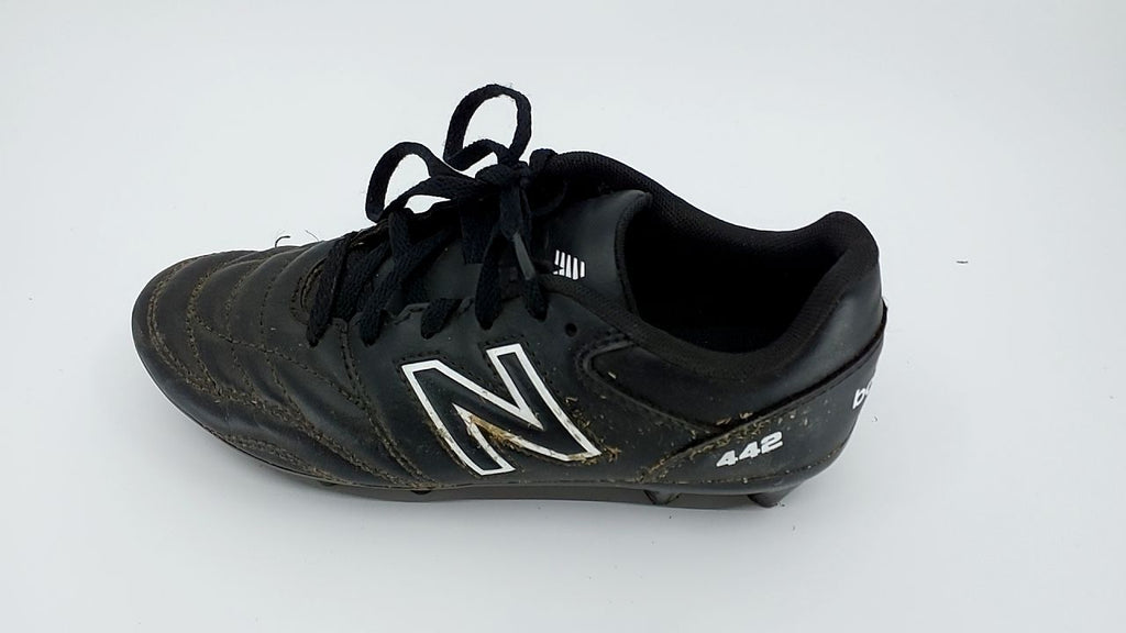 New Balance Kid's 442 V2 Academy Fg Junior Soccer Shoe, Black/White, 2 Little Kid - Image 2