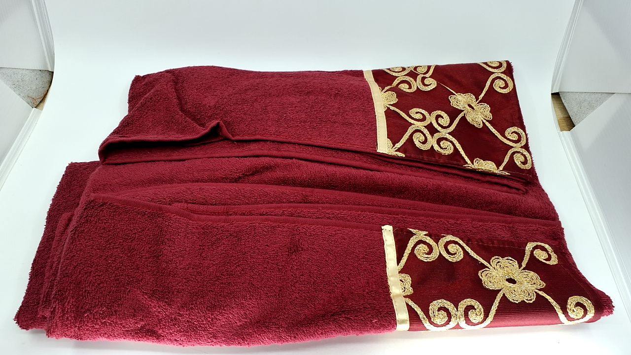 Popular Bath Bath Towels, Vlegant Rosa Collection, 21" x 12", Burgundy/Gold - Image 7