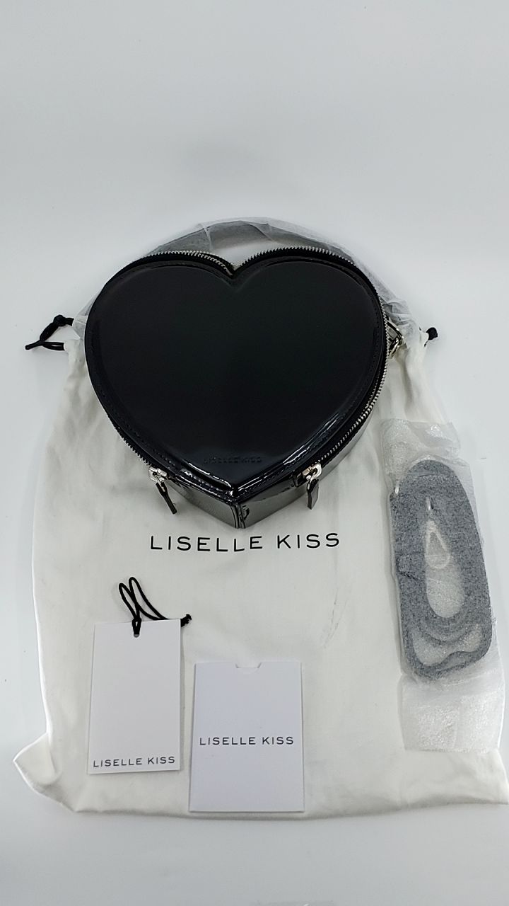 Liselle Kiss Harley Heart Top Handle Crossbody Bag, Black Glossy - Image 7