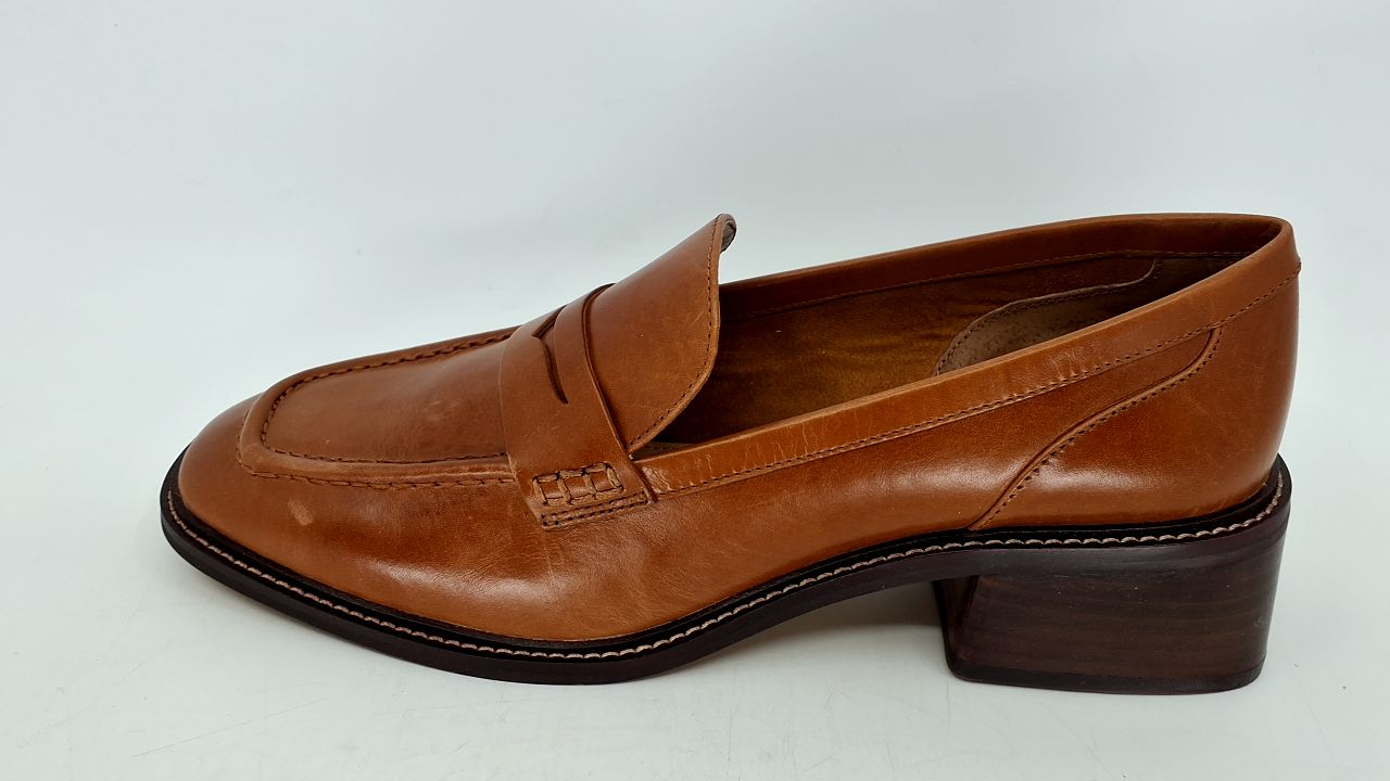 Vince Camuto Enachel Block Heel Loafer - Image 3
