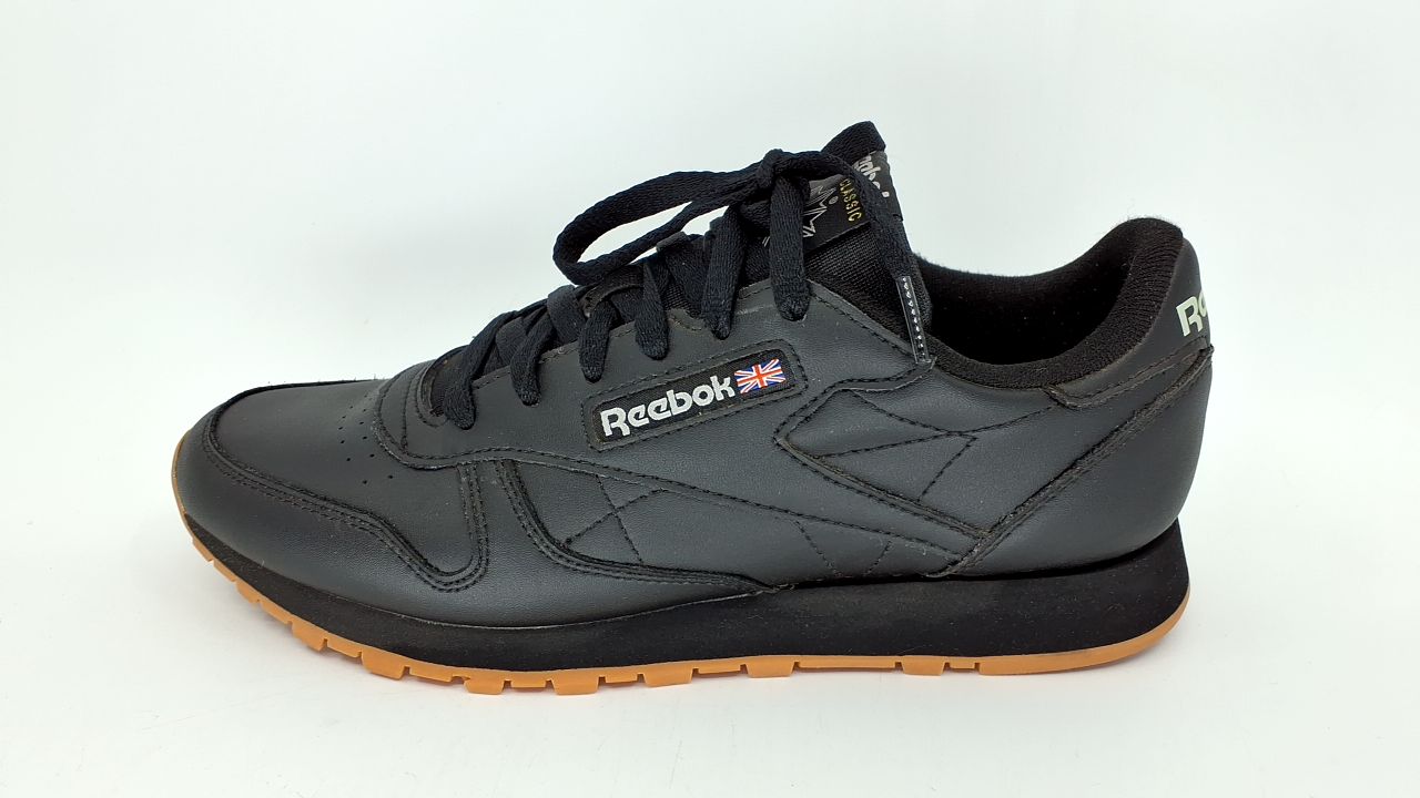 Reebok Classic Leather Sneakers for Women - Black or White Tennis Shoes Womens Size 5 to 12, Core Black/Pure Grey5/Reebok Gum3, 9.5 - Image 3