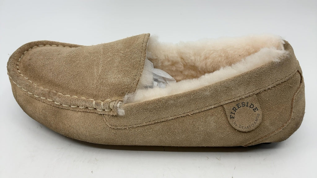 Dearfoams Women's Fireside Water Resistant Indoor/Outdoor Genuine Shearling Mel Moccasin Slipper, Wide Widths - Image 1