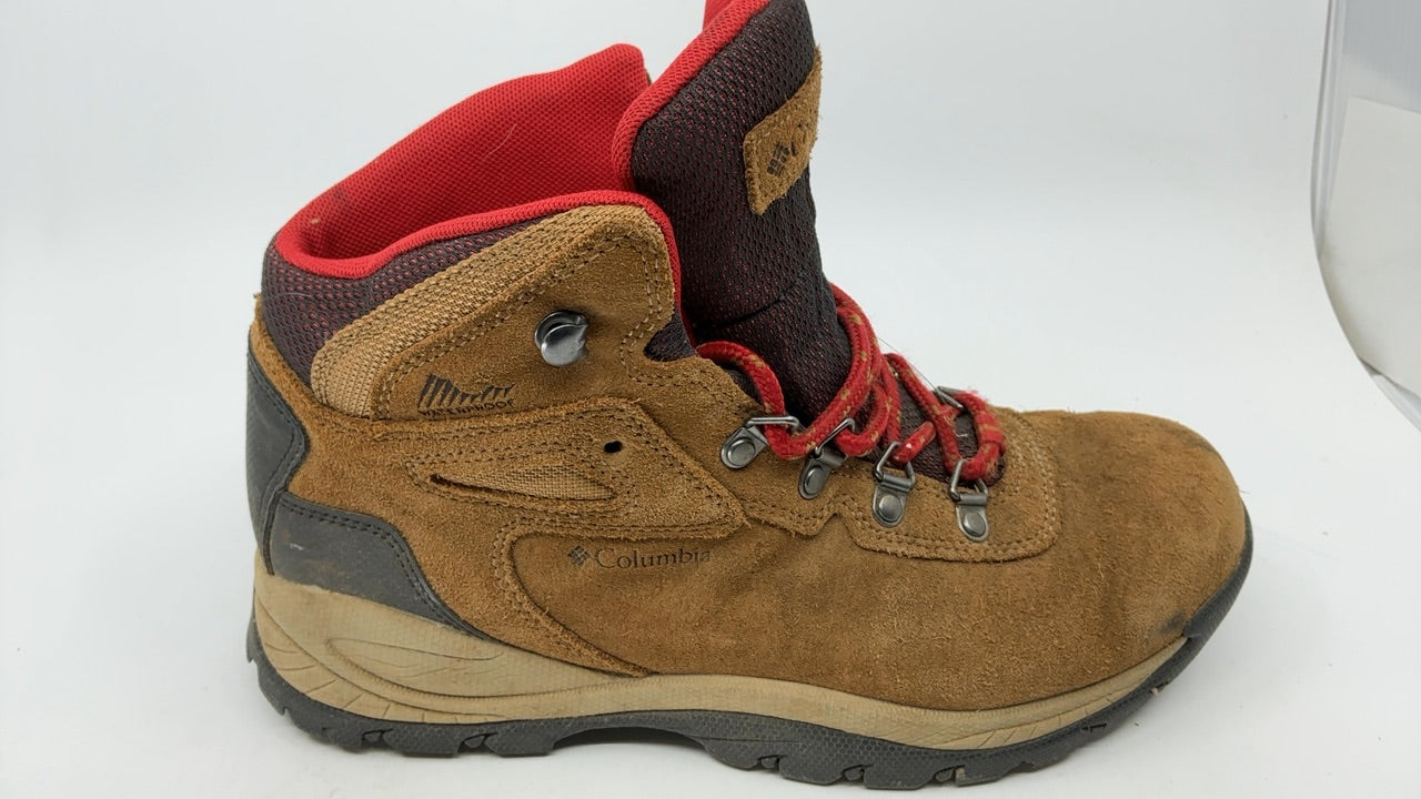 Columbia Women's Newton Ridge Plus Waterproof Amped, Elk/Mountain Red, 8.5 - Image 2