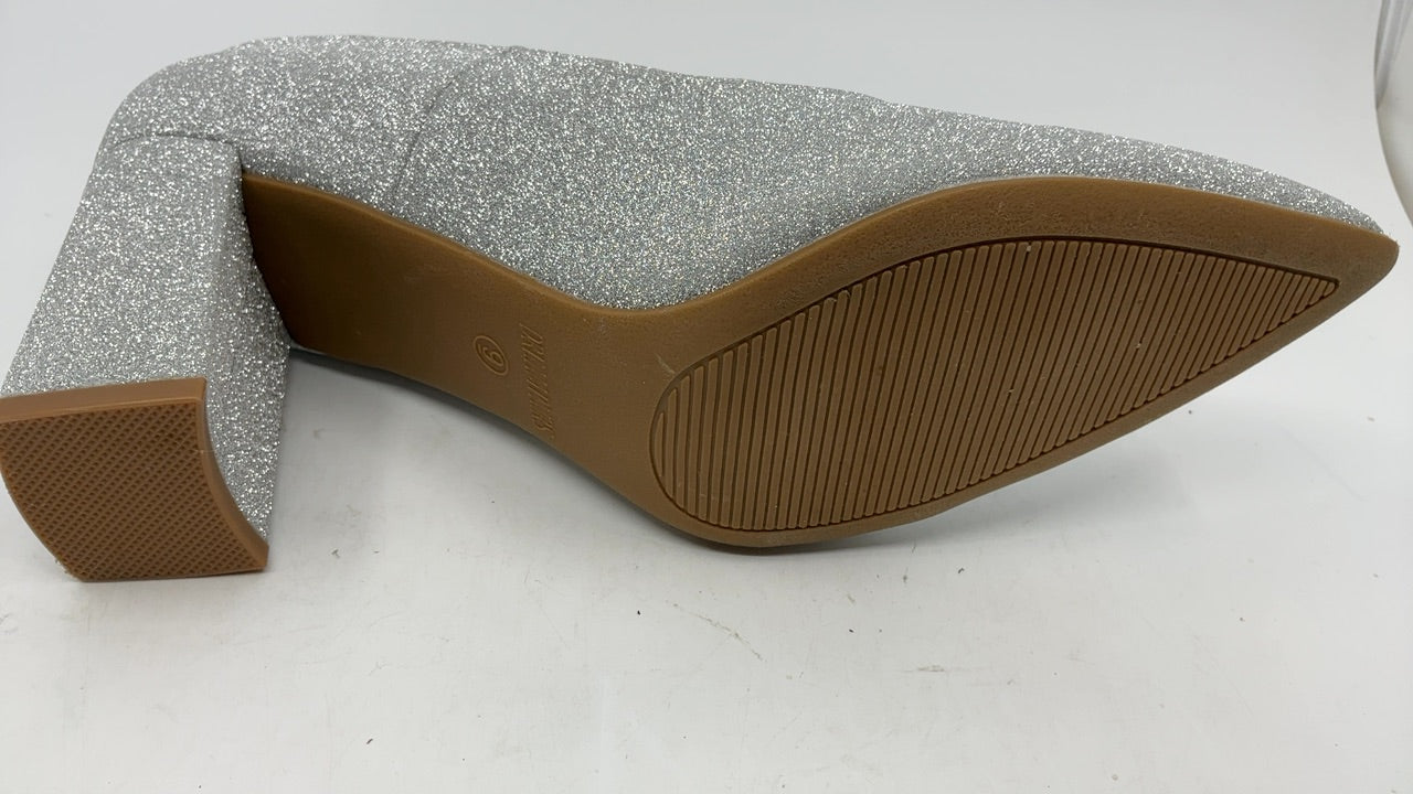High Chunky Closed Toe Block Heels Pumps Size 9 Silver