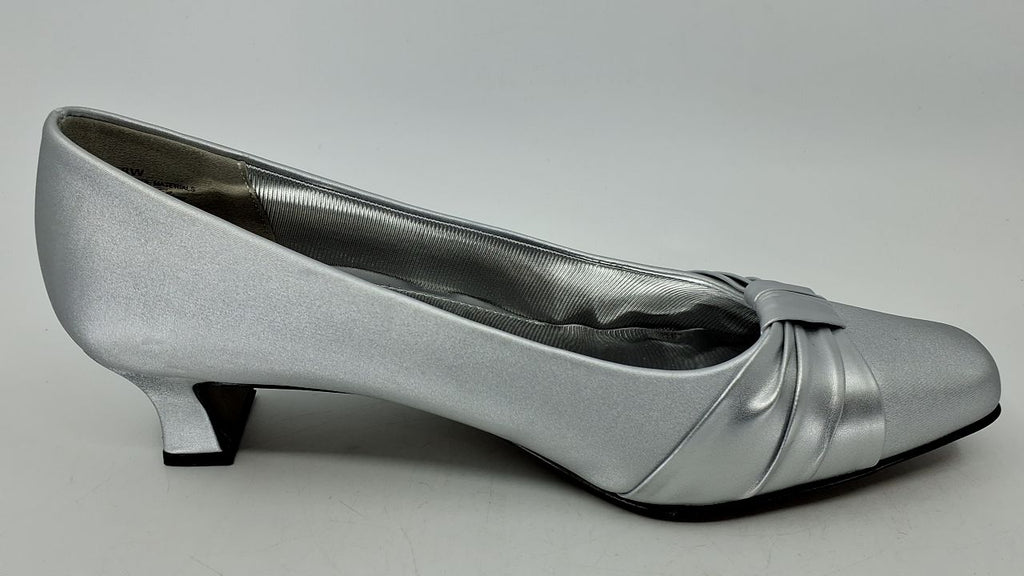Easy Street Women's Waive Dress Pump,Silver Satin,8 W US - Image 3
